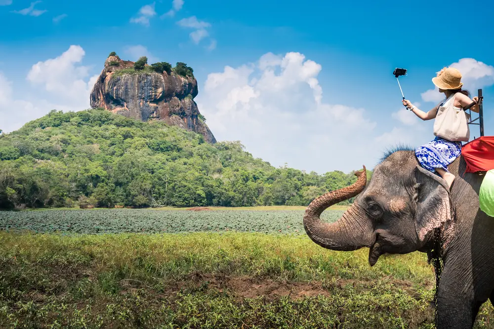 must-see places in Sri Lanka