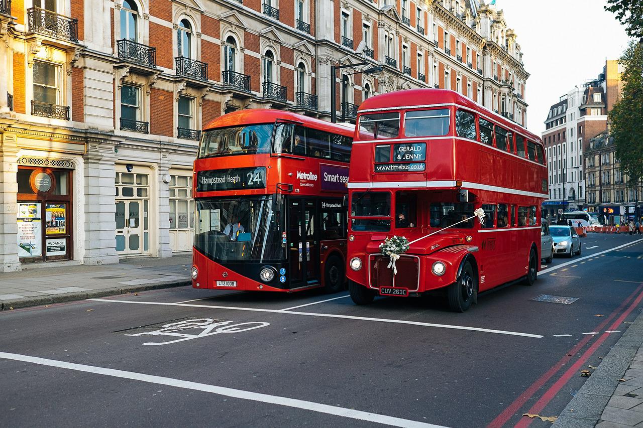 london, bus, double decker-590114.jpg