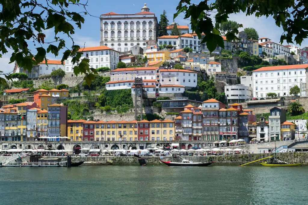 porto, portugal, golden river-2048724.jpg