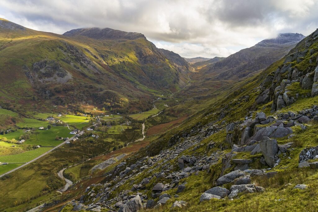 snowdonia, llanberis, mountain-Places To Stay In The Lake District UK